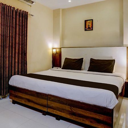 Hotel O Aishwarya Service Apartment นาวีมุมไบ ภายนอก รูปภาพ