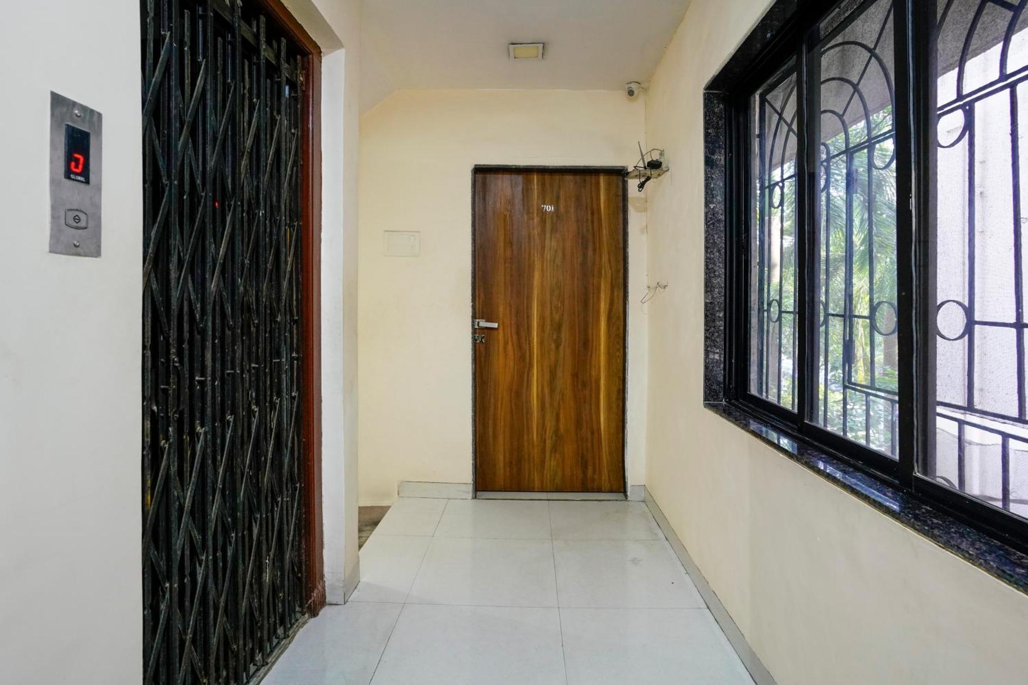 Hotel O Aishwarya Service Apartment นาวีมุมไบ ภายนอก รูปภาพ